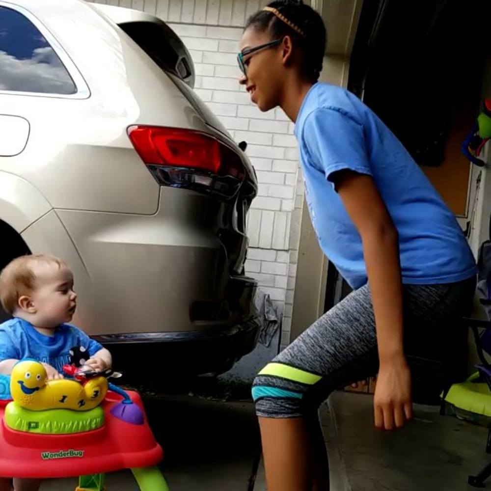 Meet your Posher, Daphne